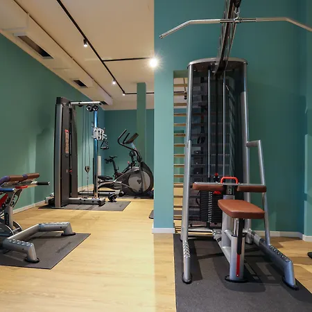 Sopherl Am - Fruehstueck Auf Der Seeterrasse, Sehr Ruhig Und Wunderschoen Am See, 3 Minuten Nach Oberpfaffenhofen, Viele Radtouren, Restaurants & Cafes In Der Umgebung ホテル