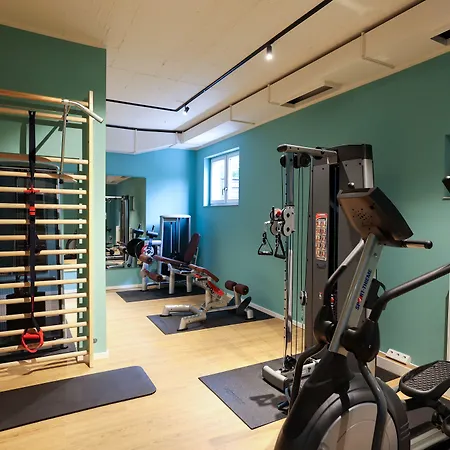 Sopherl Am - Fruehstueck Auf Der Seeterrasse, Sehr Ruhig Und Wunderschoen Am See, 3 Minuten Nach Oberpfaffenhofen, Viele Radtouren, Restaurants & Cafes In Der Umgebung 3* Weßling