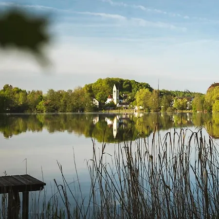 Sopherl Am - Frühstück Auf Der Seeterrasse, Sehr Ruhig Und Wunderschön Am See, 3 Minuten Nach Oberpfaffenhofen, Viele Radtouren, Restaurants&cafes In Der Umgebung Weßling