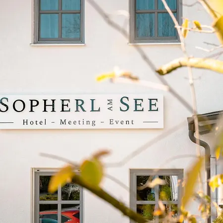 Hotel Sopherl Am - Fruehstueck Auf Der Seeterrasse, Sehr Ruhig Und Wunderschoen Am See, 3 Minuten Nach Oberpfaffenhofen, Viele Radtouren, Restaurants & Cafes In Der Umgebung 3*
