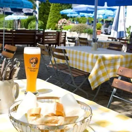 Sopherl Am - Fruehstueck Auf Der Seeterrasse, Sehr Ruhig Und Wunderschoen Am See, 3 Minuten Nach Oberpfaffenhofen, Viele Radtouren, Restaurants & Cafes In Der Umgebung