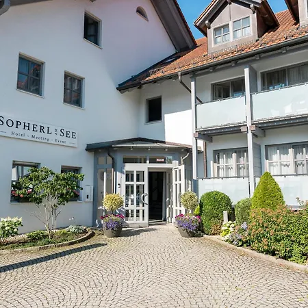 Sopherl Am - Fruehstueck Auf Der Seeterrasse, Sehr Ruhig Und Wunderschoen Am See, 3 Minuten Nach Oberpfaffenhofen, Viele Radtouren, Restaurants & Cafes In Der Umgebung Hotel 3*