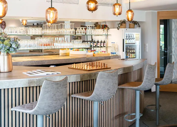 Sopherl Am - Fruehstueck Auf Der Seeterrasse, Sehr Ruhig Und Wunderschoen Am See, 3 Minuten Nach Oberpfaffenhofen, Viele Radtouren, Restaurants & Cafes In Der Umgebung 3* Weßling