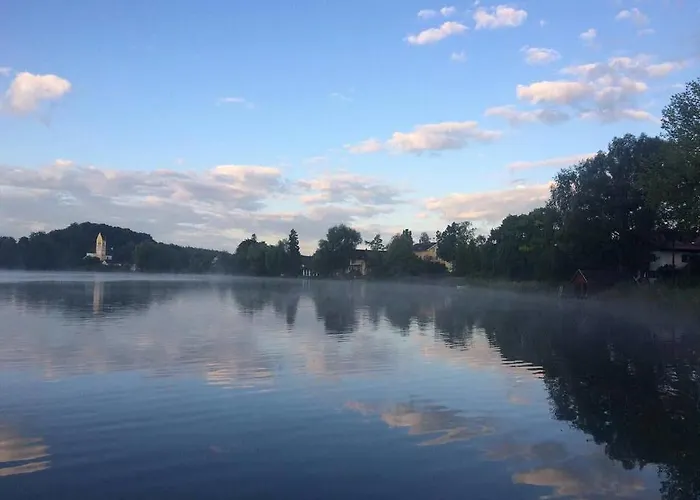 Sopherl Am - Fruehstueck Auf Der Seeterrasse, Sehr Ruhig Und Wunderschoen Am See, 3 Minuten Nach Oberpfaffenhofen, Viele Radtouren, Restaurants & Cafes In Der Umgebung Weßling